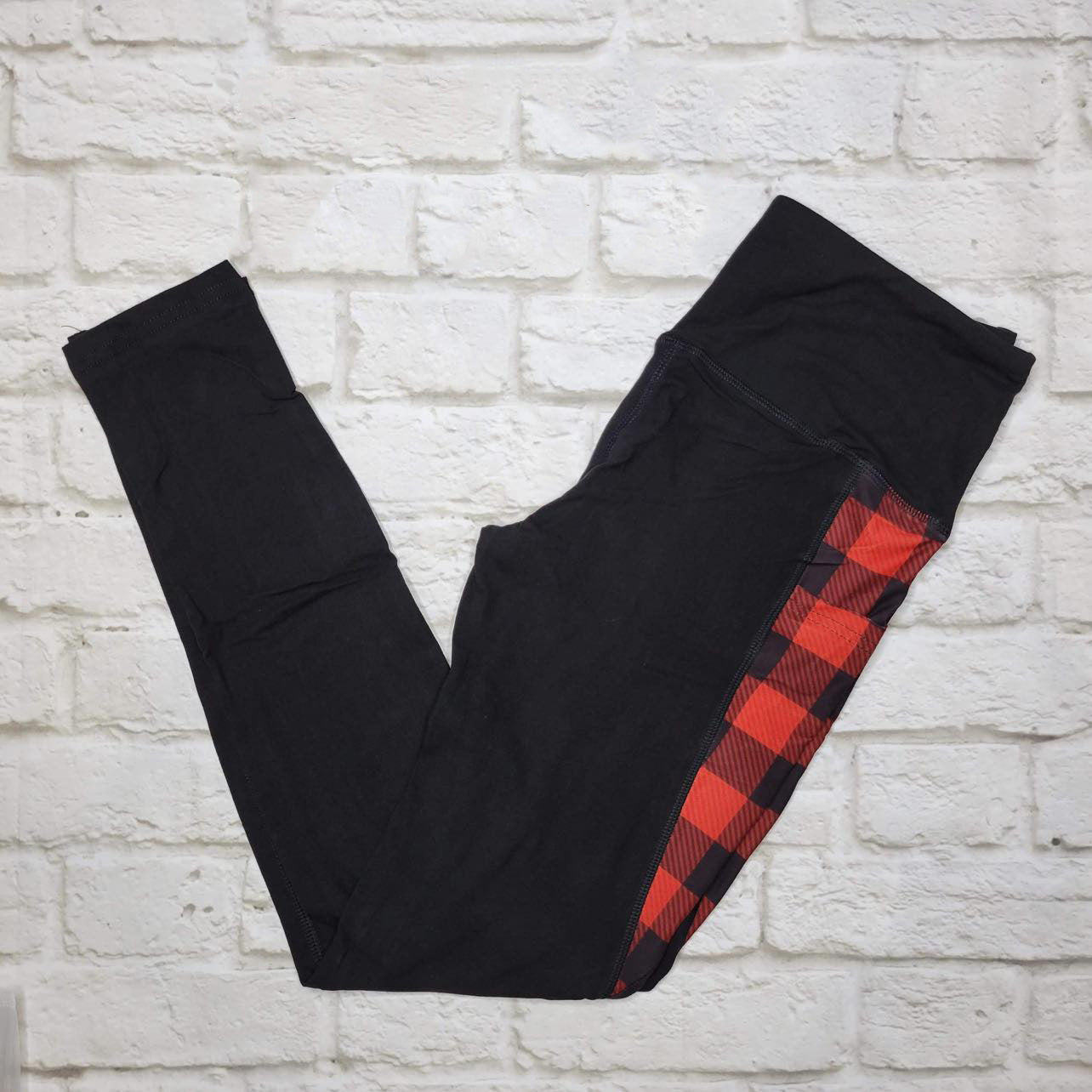 Buffalo Plaid Sports Pocket Leggings