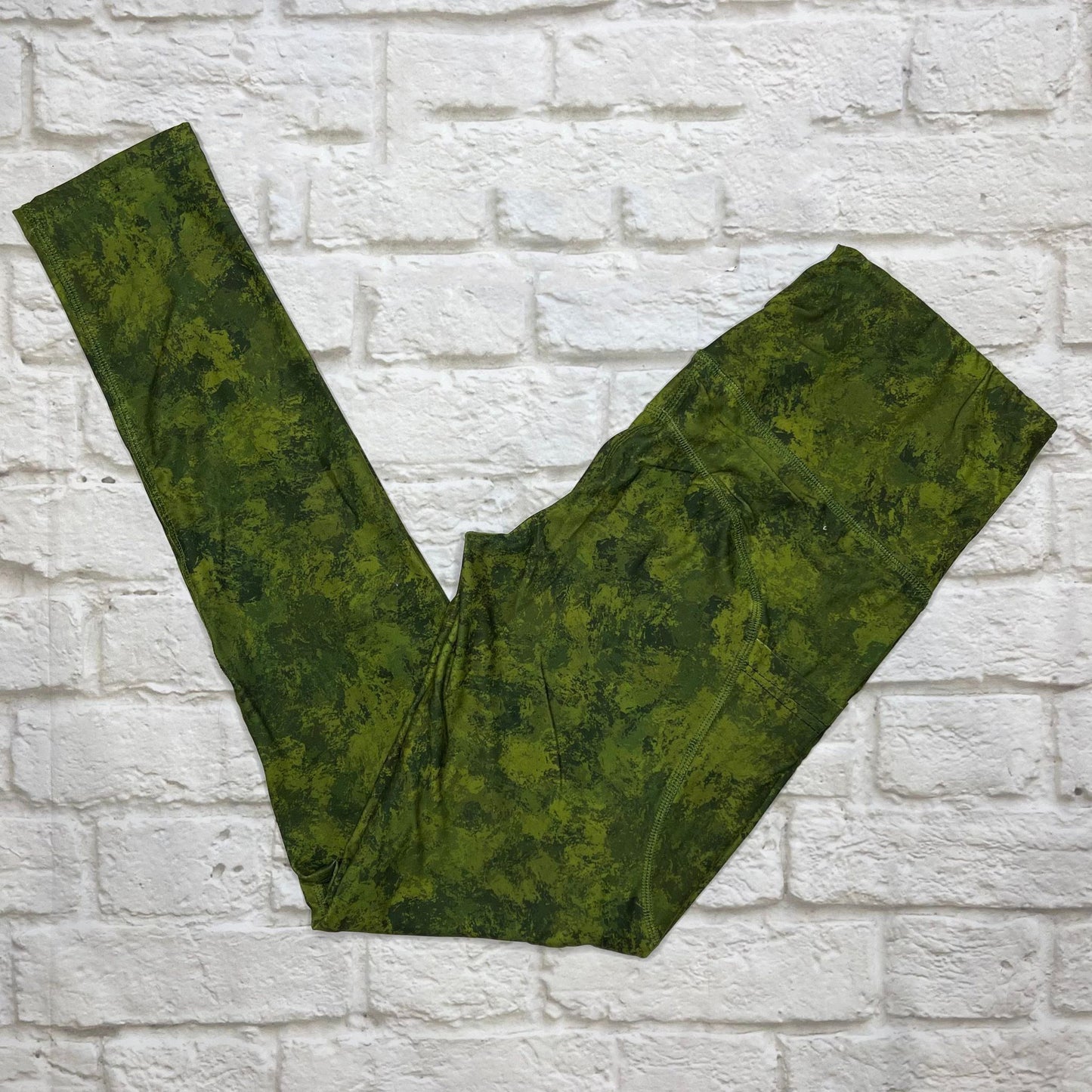 Forest Pine Sports Pocket Leggings (TL)