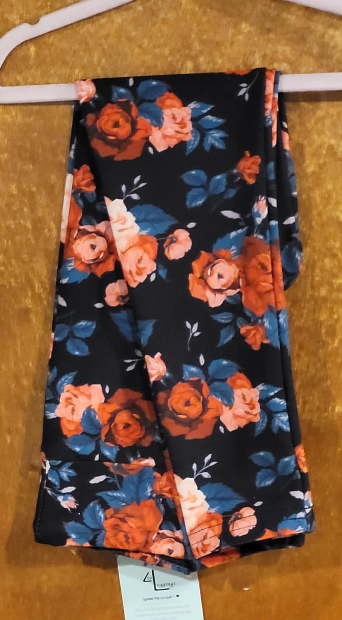 Roses are Red Kids Leggings (WW)