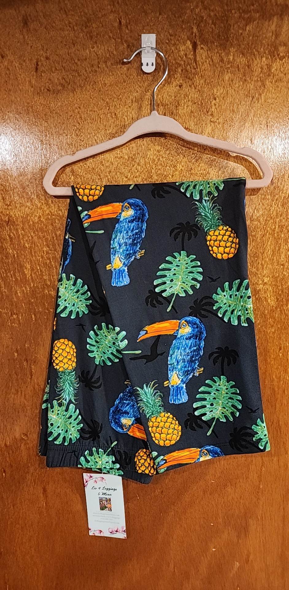 Toucans Capri (Standard) LD