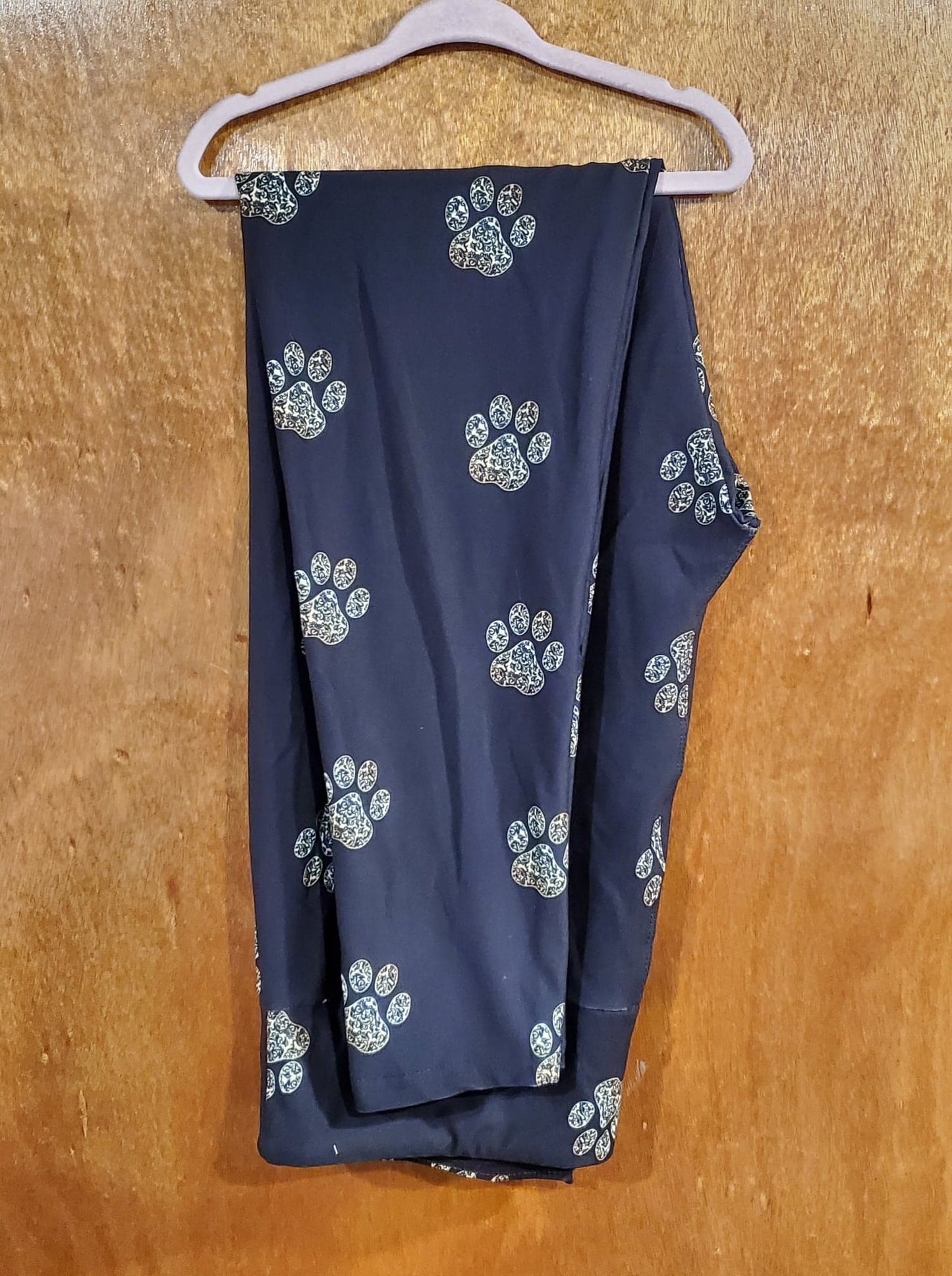 Mandala Paws Leggings (GC)