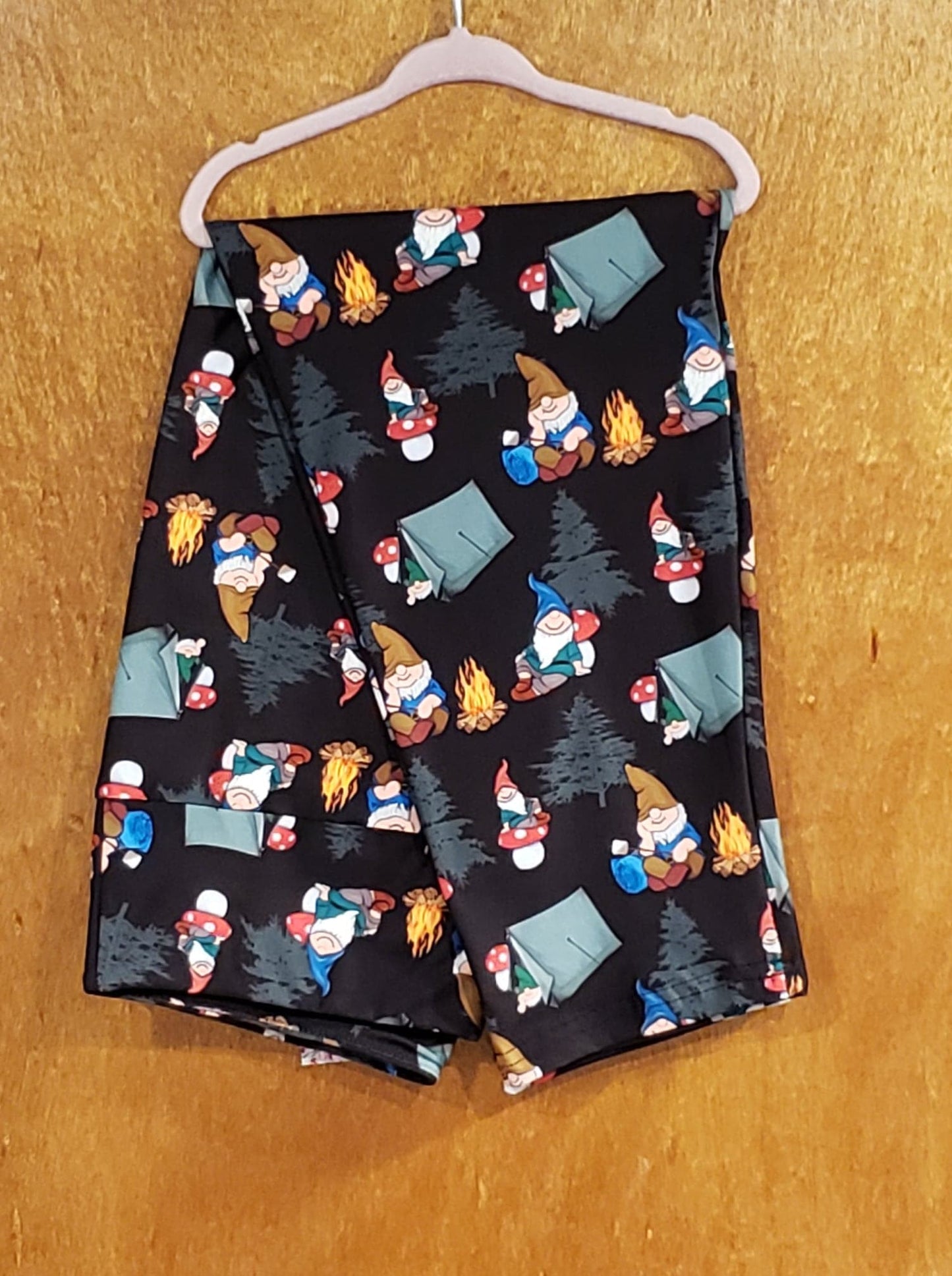 Camping with My Gnomie Capri Leggings (GD)