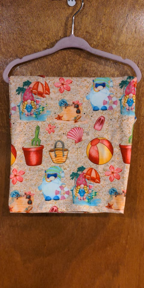 Beach Bum Shorts with Pockets (BFW)