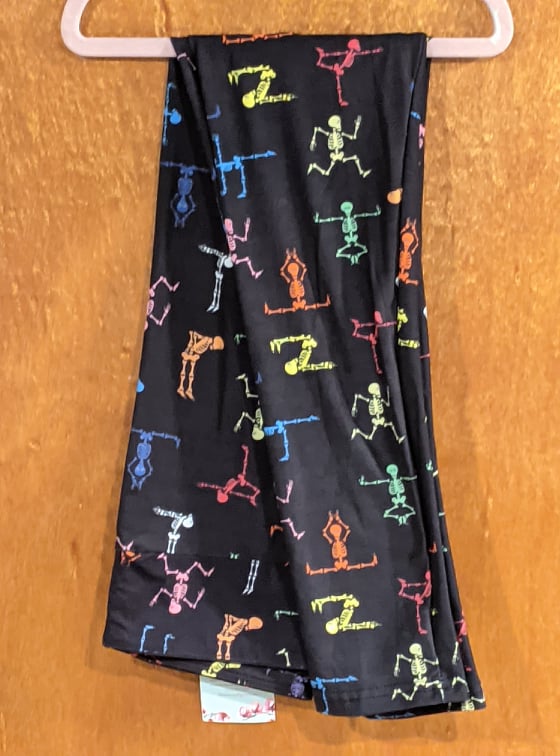 Exercising Rainbow Skeletons Leggings (JAAM)