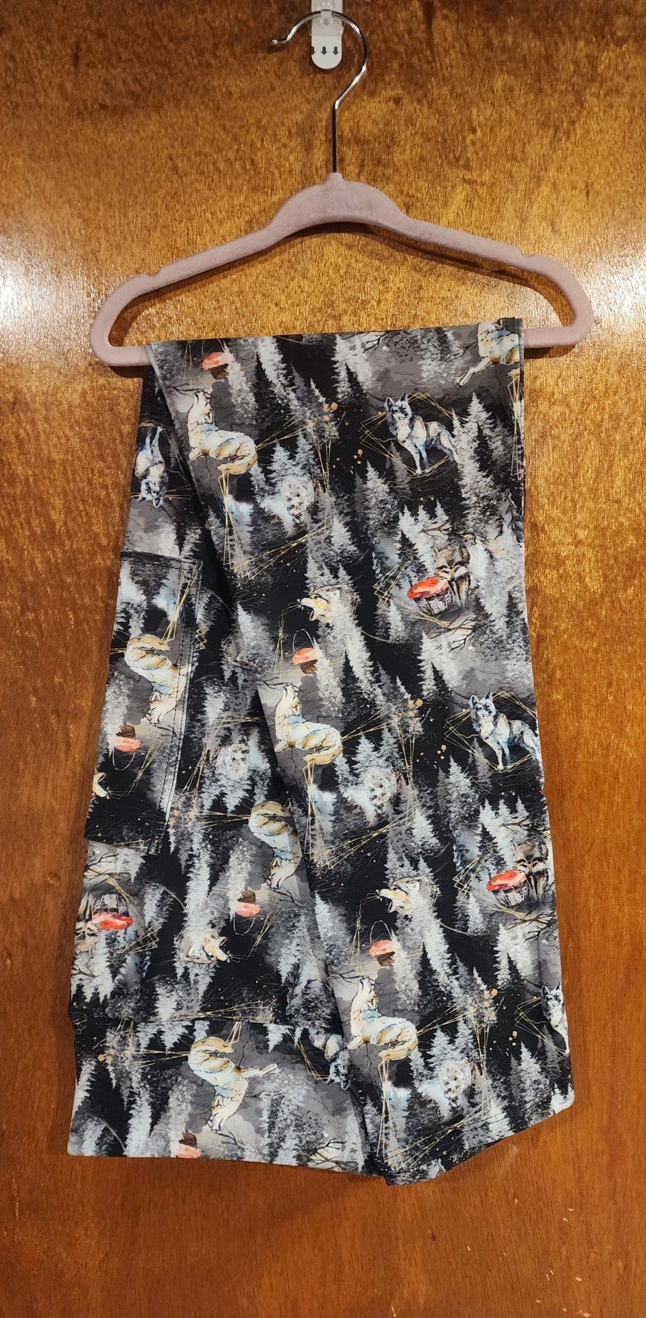 Winter Wolves Leggings (TDL)