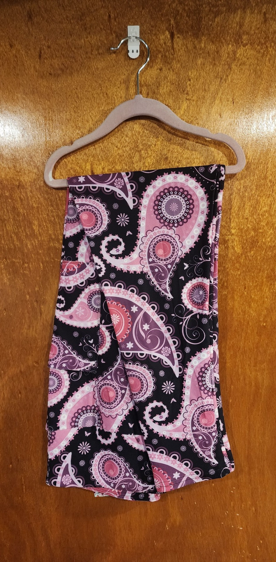 Purple Paisley Leggings with Pockets (SB)