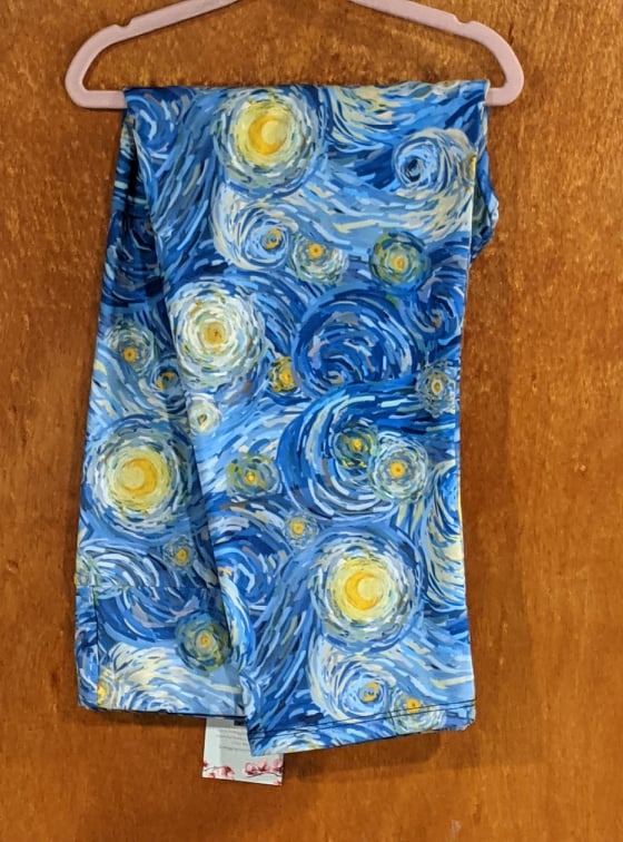 Blue & Yellow Swirl Capri Leggings (TNT)