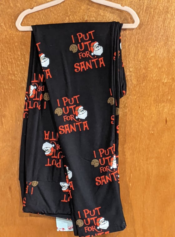 I Put Out For Santa Leggings (LL)