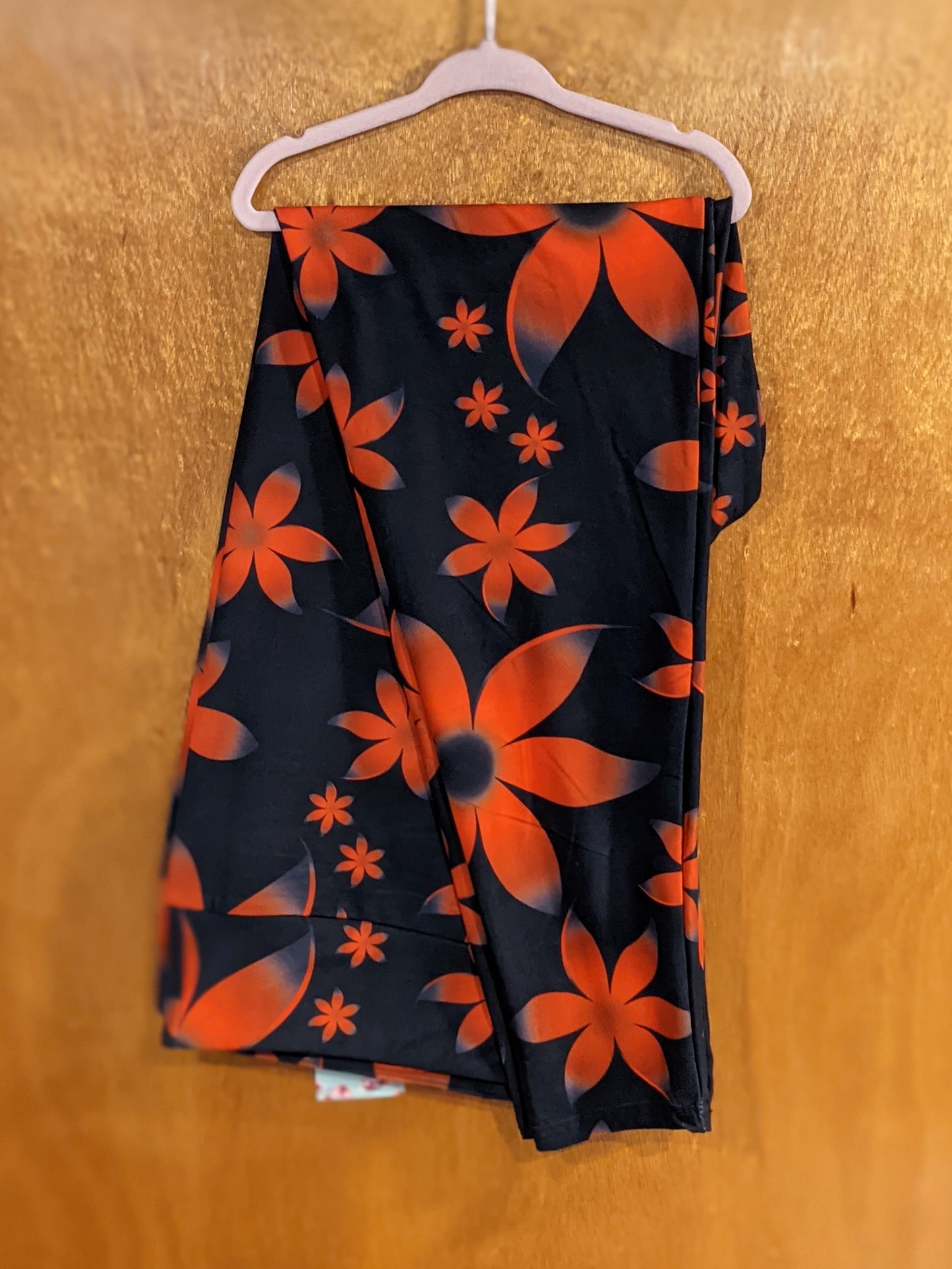 Red Floral Leggings (MB)