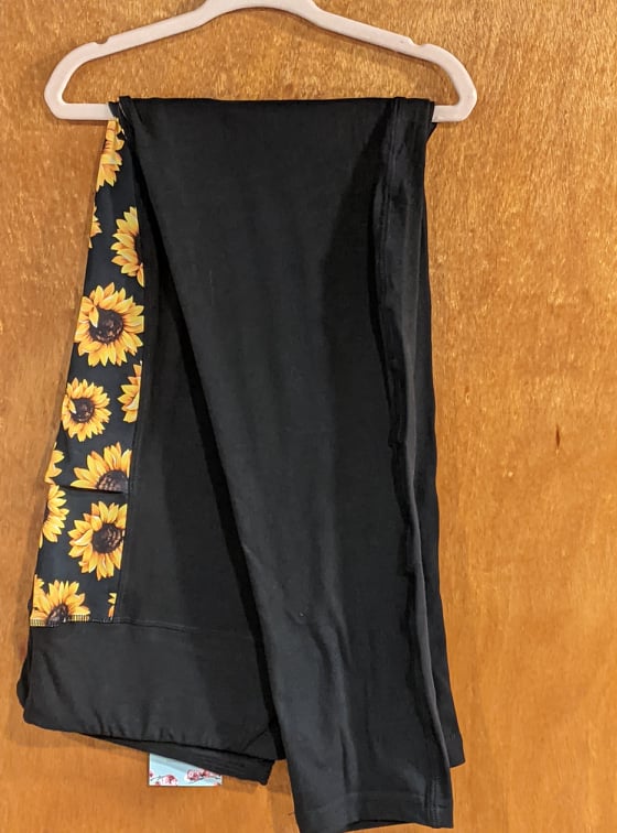 Sunflowers Pocket Panel Leggings (GC)