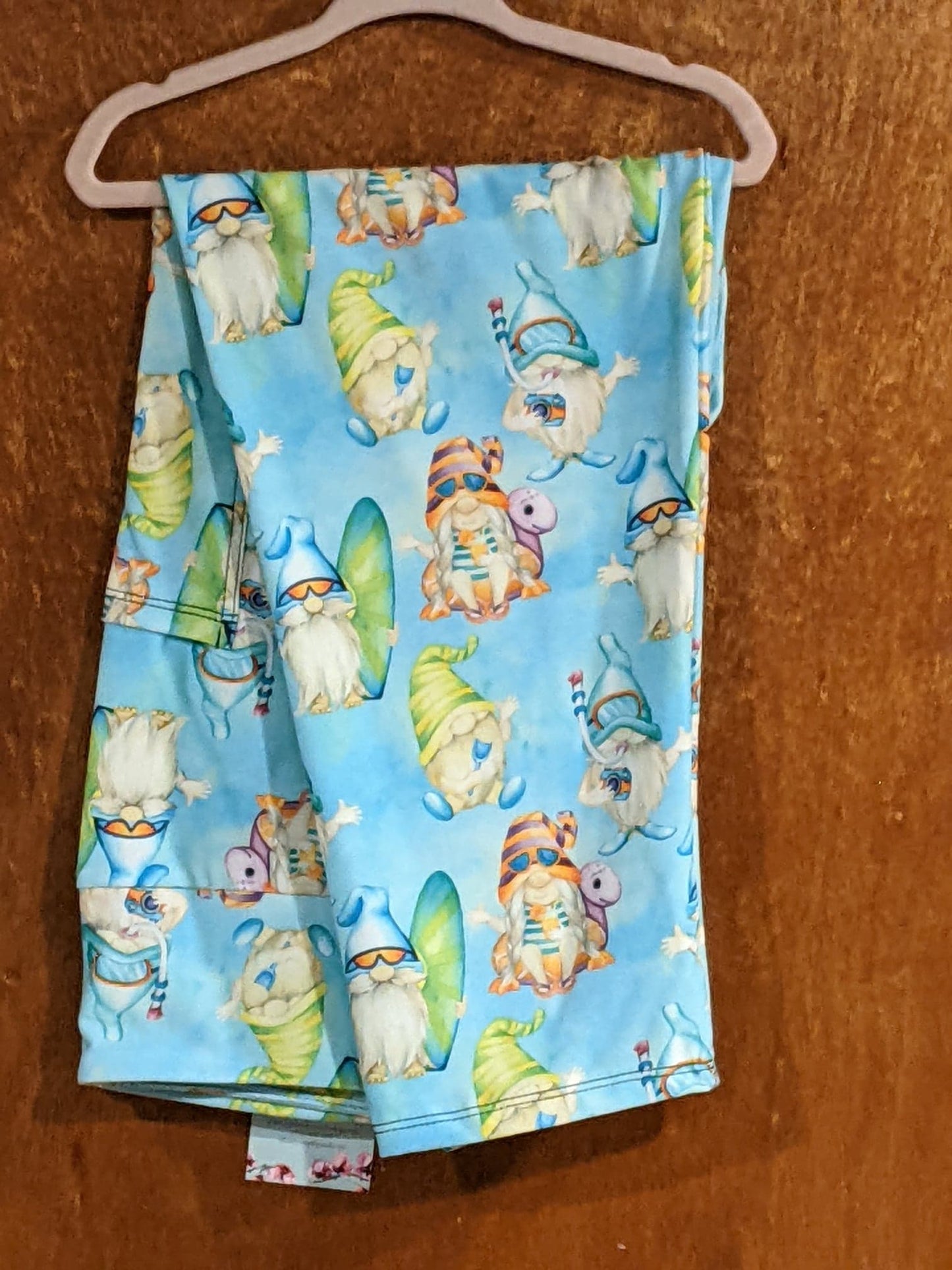 Surfer Capri Leggings with Pockets (ARB)