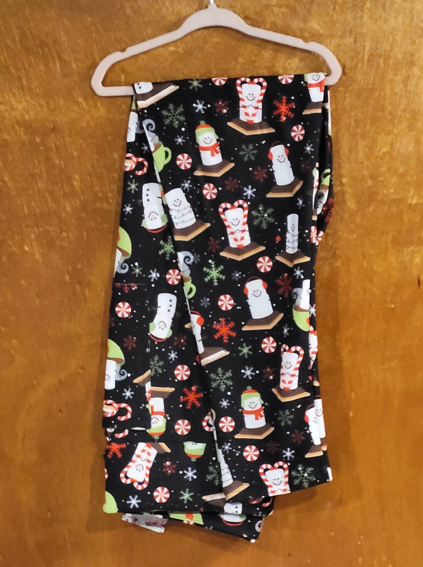 Toasty S'Mores Leggings with Pockets (AR)