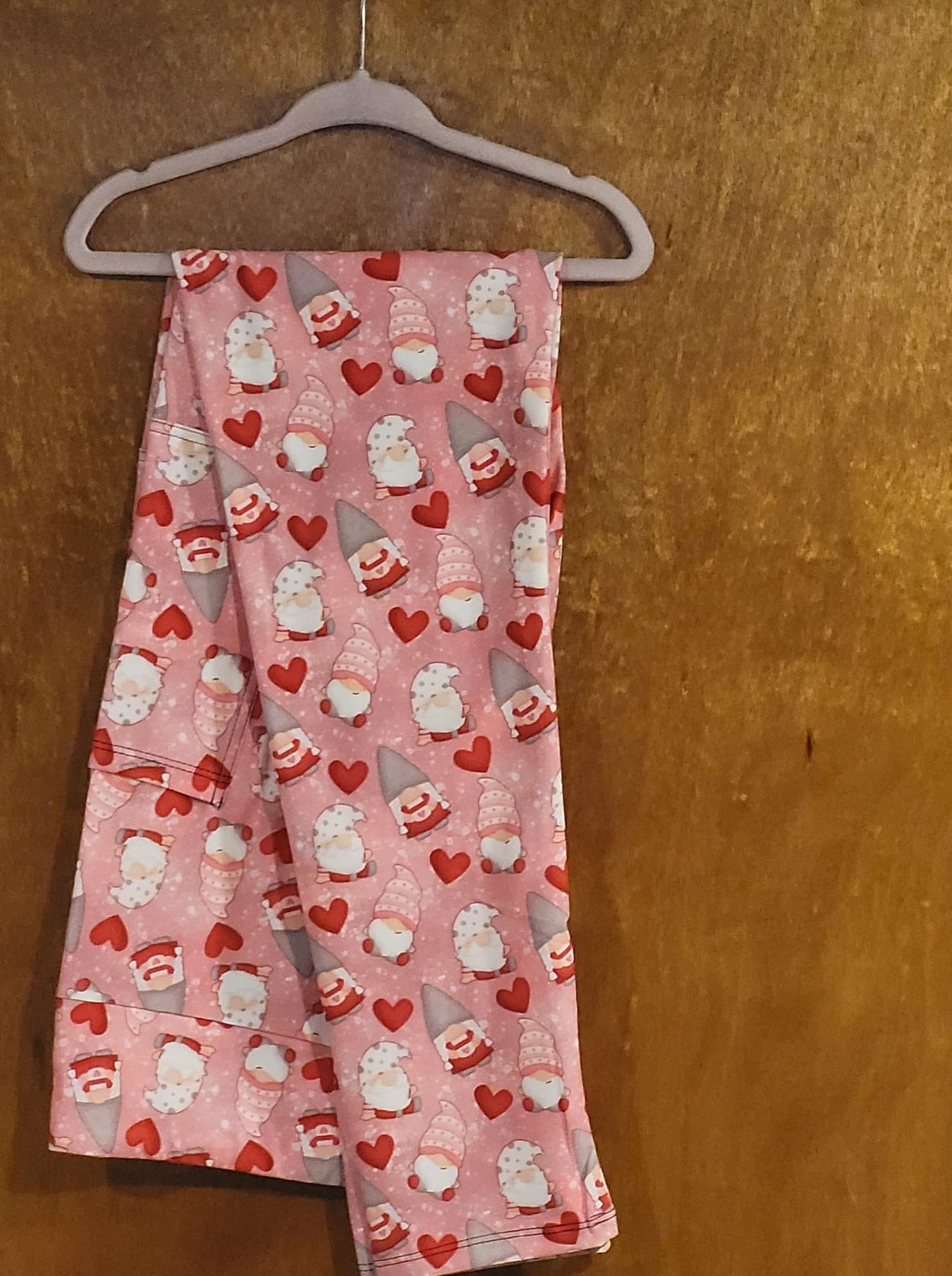 Valentine Gnomes Leggings with Pockets (TDL)