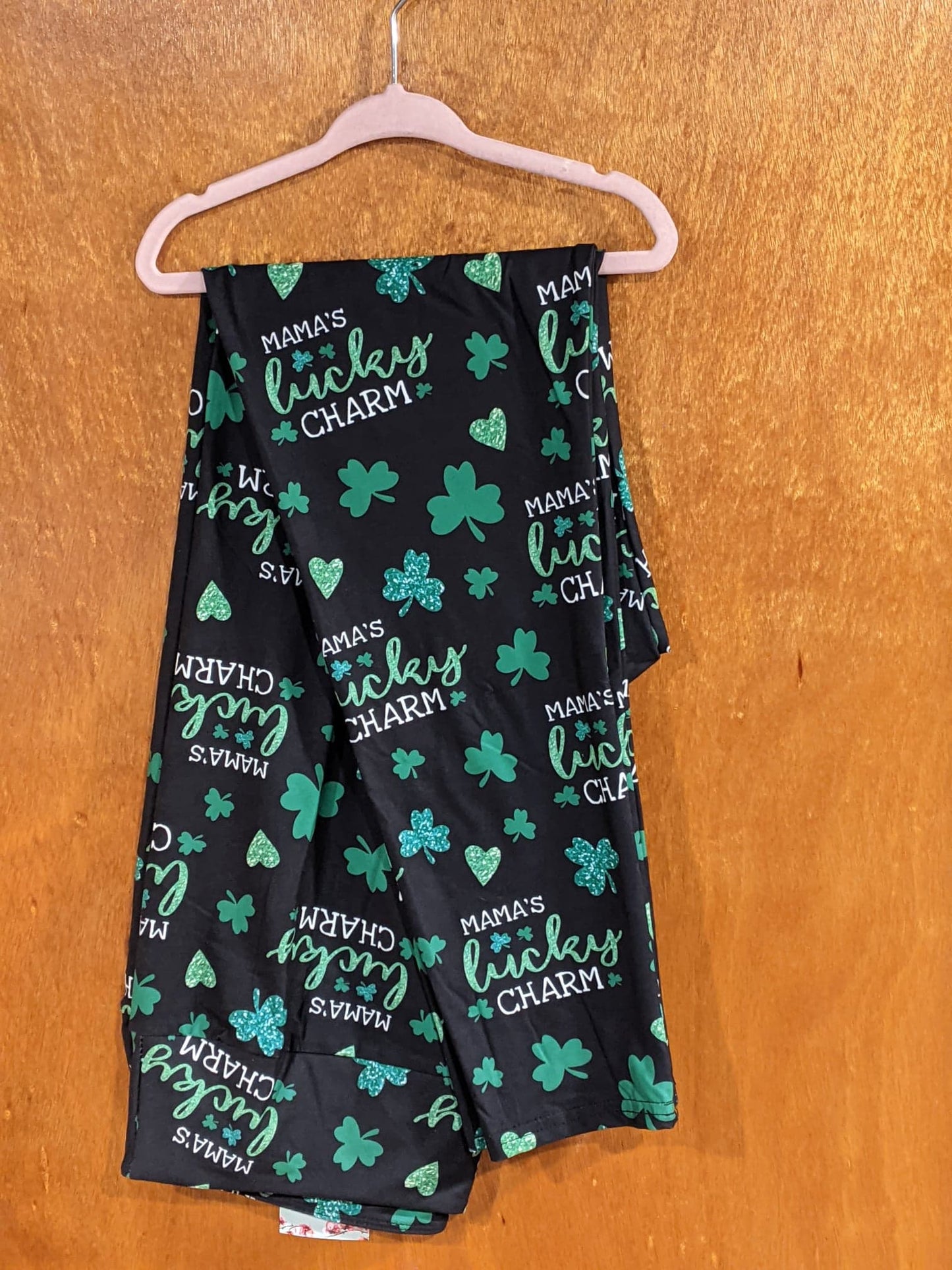 Mama's Lucky Charm Leggings (JAAM)