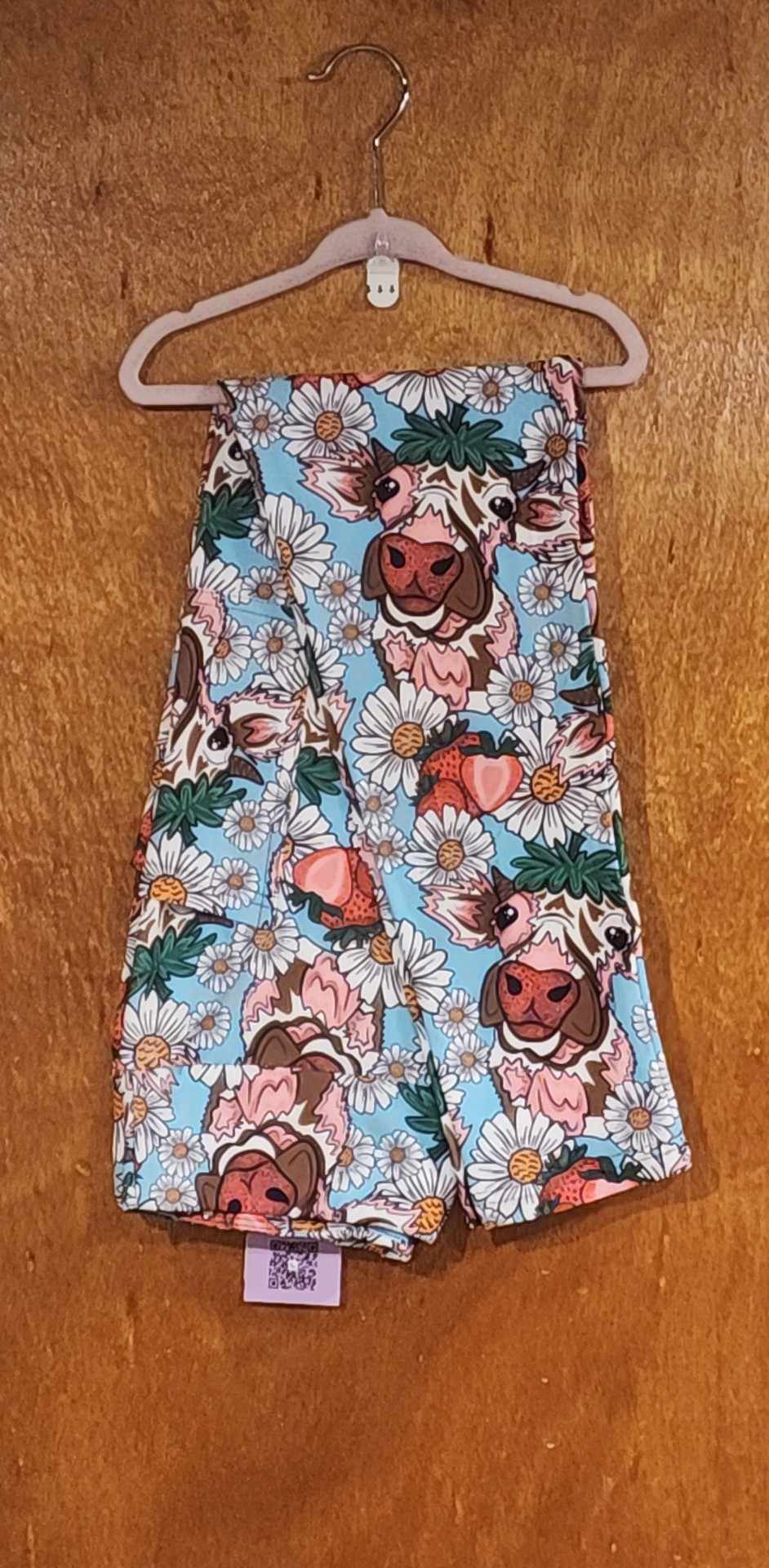 Strawberry Cows Leggings with Pockets (Pixie)