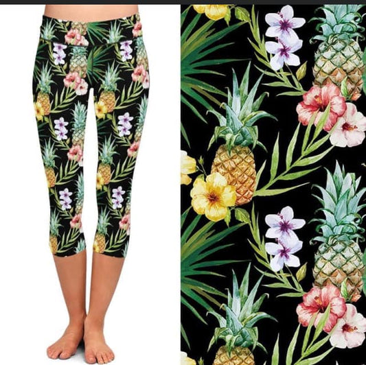 Pineapple Paradise Capri Leggings (AALM)