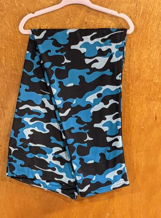 Black & Teal Camo Capri  (HA/MC)