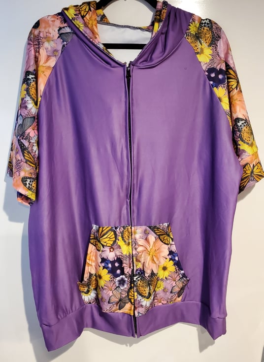 Butterfly Short Sleeve Hoodie (GC)