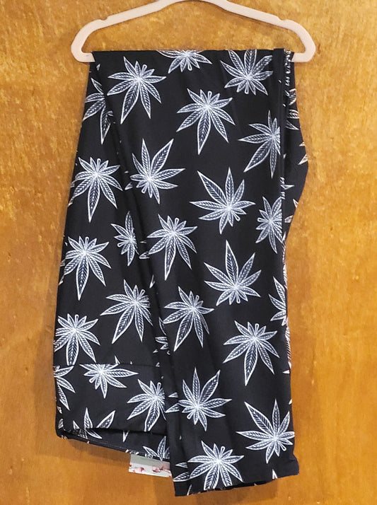 Cannabis Engraving Leggings (WW)
