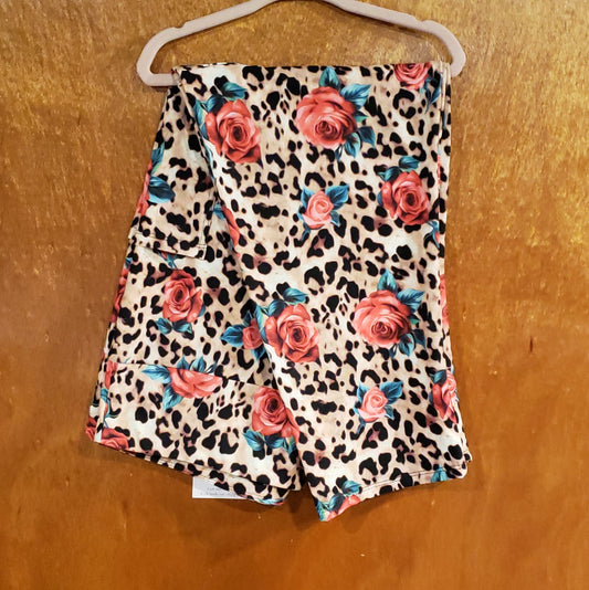 Cheetah Rose Capri W/Pockets (ARB)