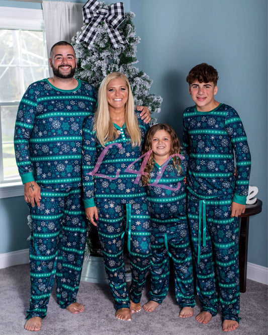 Women's Green Snowflake Family Pajama Sets (OBW)