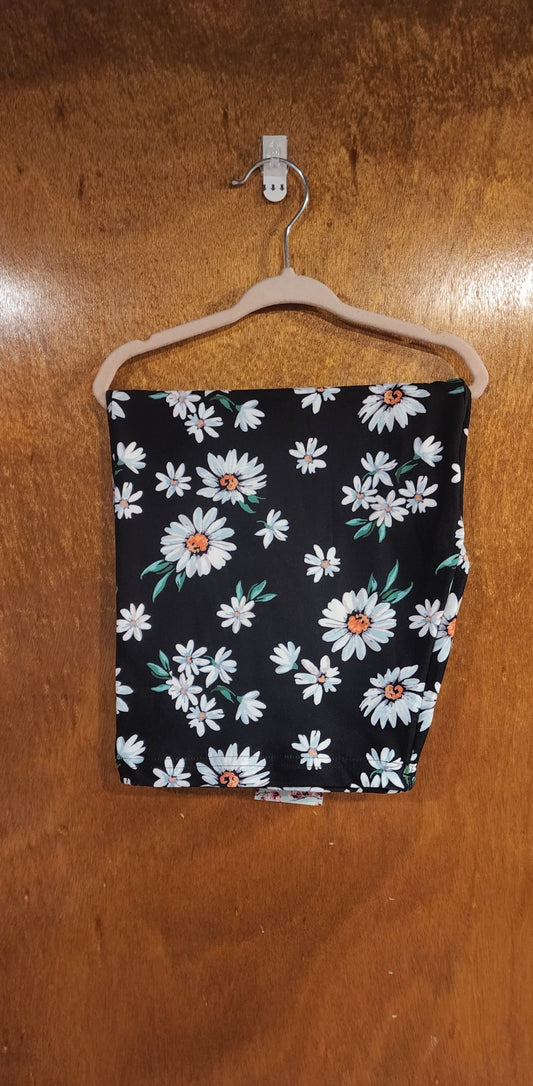 Daisies for Days Shorts with Pockets (AR)