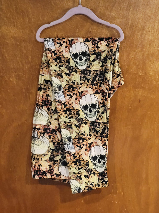 Light Foliage Skulls with Pockets (TDL)