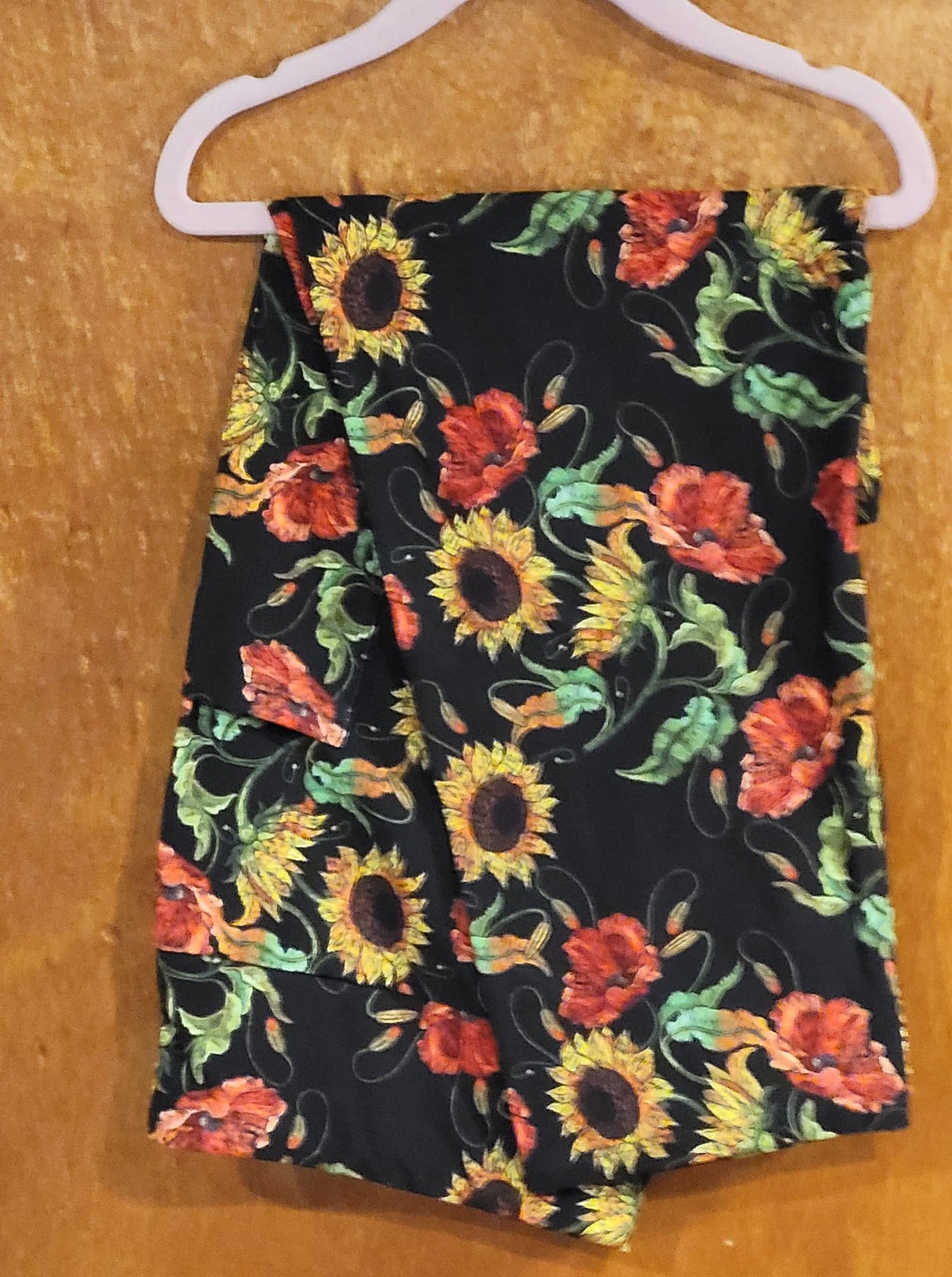 Poppies & Sunflowers Leggings/Capri (TDL)