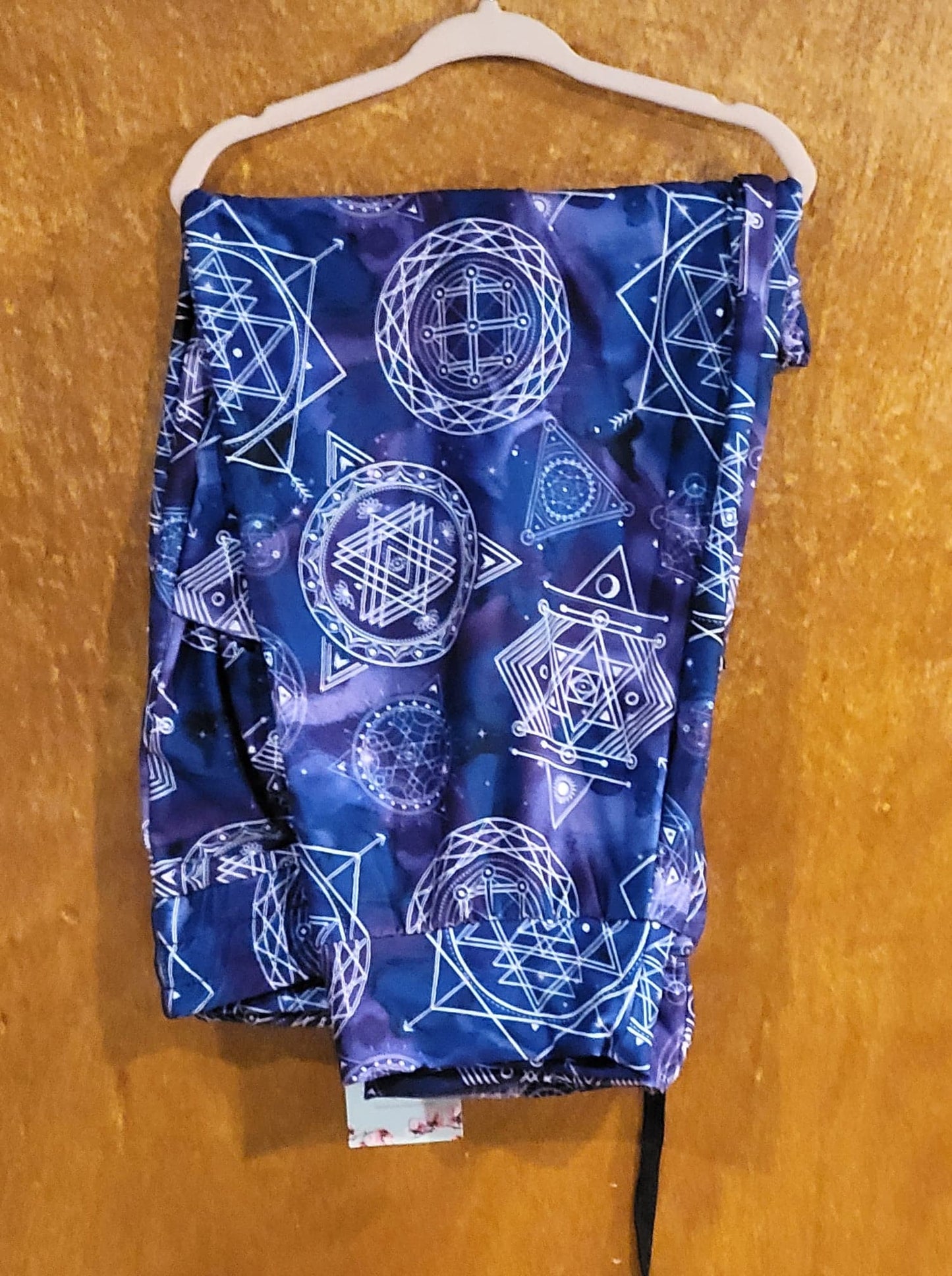 Sacred Geometry Capri Joggers (WW)