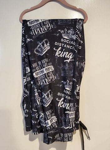 Social Distancing King Jogger (WW)