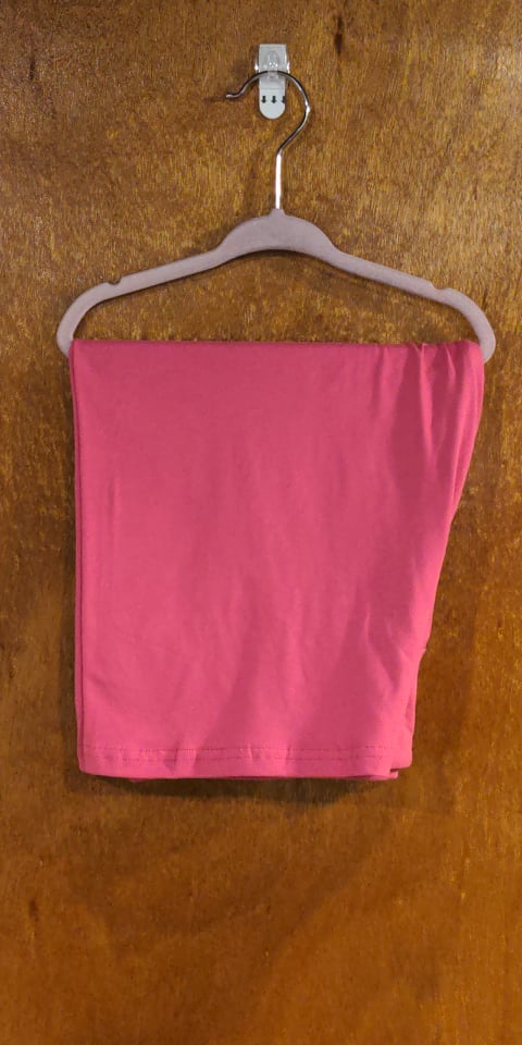 Solid pink shorts (TP)