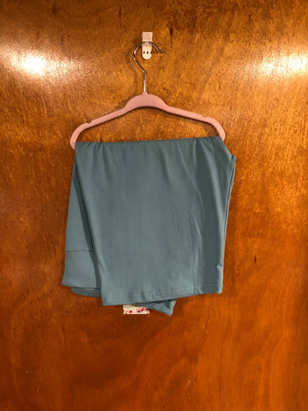 Solid Teal Shorts with Pockets (MMP)