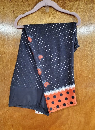 Lady Bug Capri (WW)