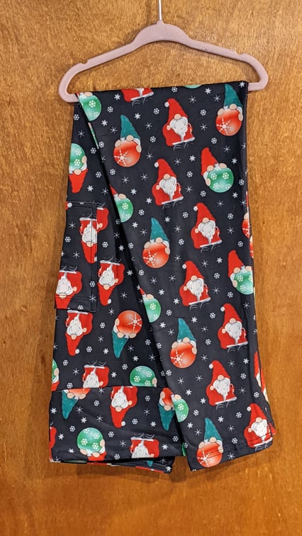 Christmas Gnomes Leggings with Pockets (GD)