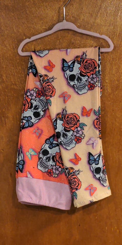 Floral Skulls (BV)